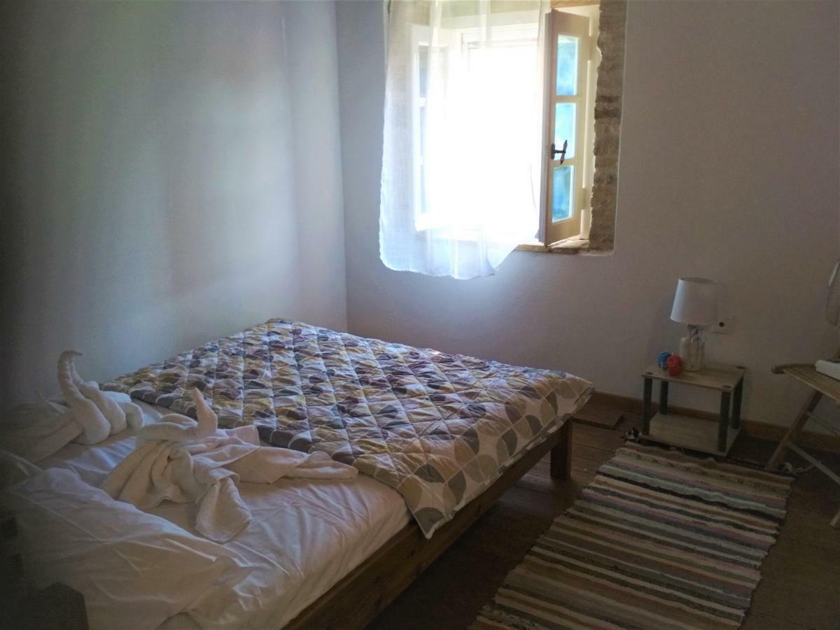 River House Maria Лефкими Экстерьер фото