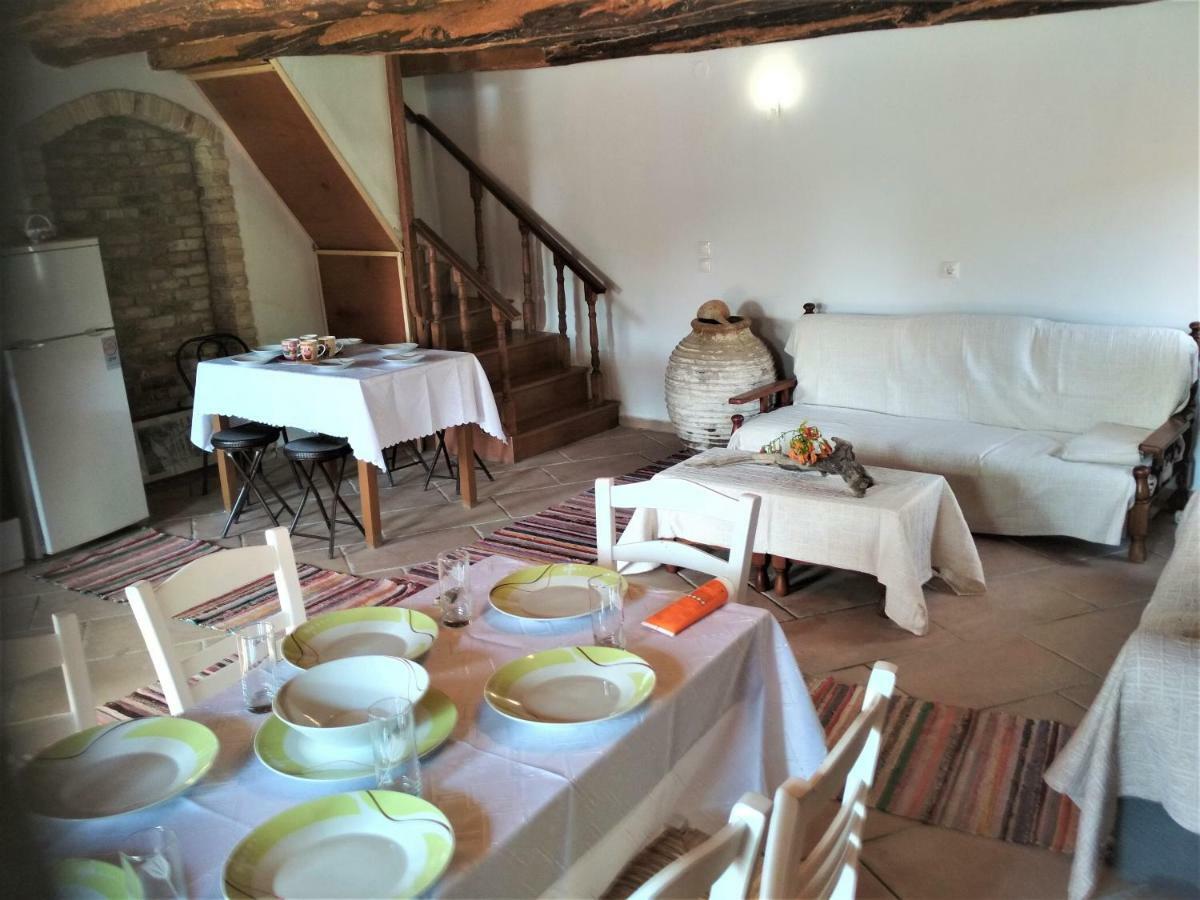 River House Maria Лефкими Экстерьер фото