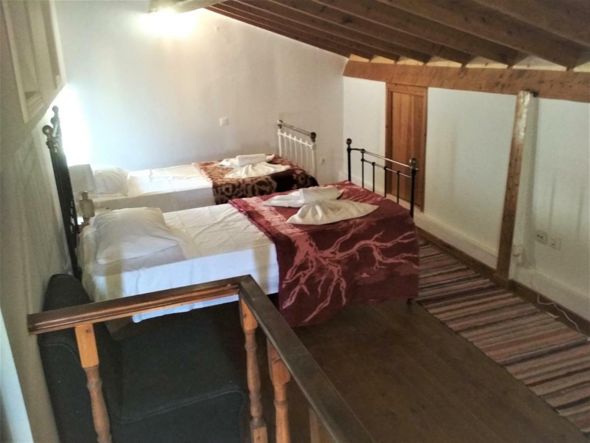 River House Maria Лефкими Экстерьер фото