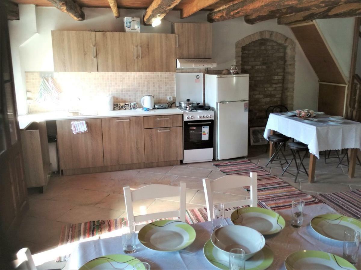 River House Maria Лефкими Экстерьер фото