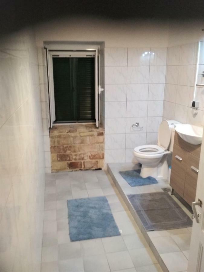 River House Maria Лефкими Экстерьер фото
