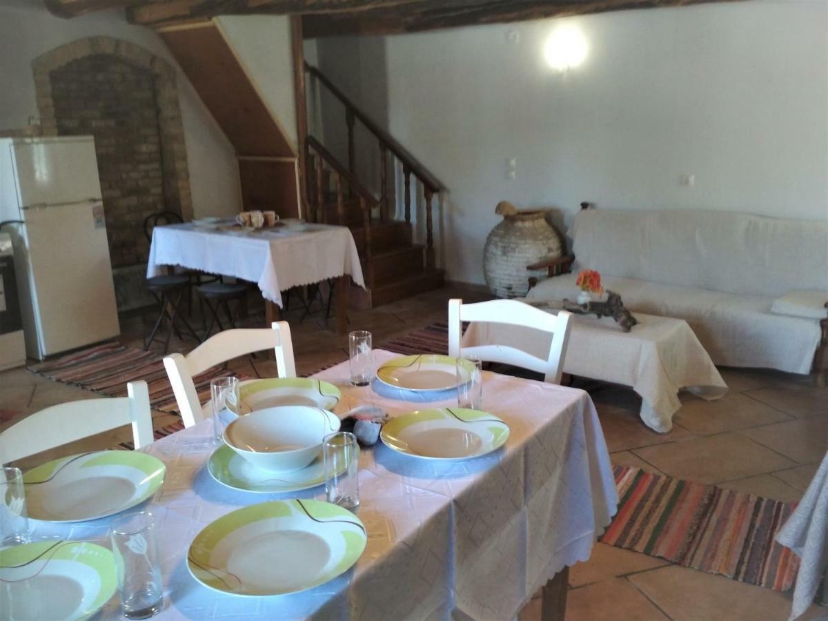 River House Maria Лефкими Экстерьер фото